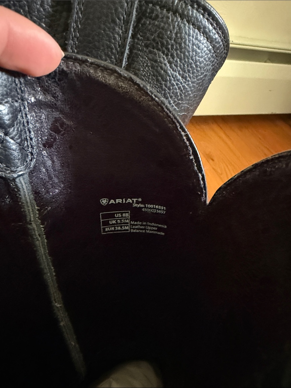 Ariat Black Pointed Toe Western Heeled Boots - Picture 4 of 4
